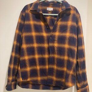 Gap Flannel size L